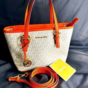 Michael Kors Jet Set Travel Extra Small Logo Top - Zip Tote Bag